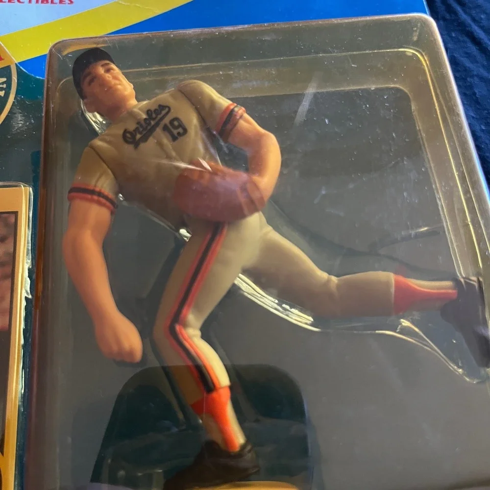 1991 Starting Lineup Ben McDonald Baltimore Orioles Figure Card Coin Kenner MLB